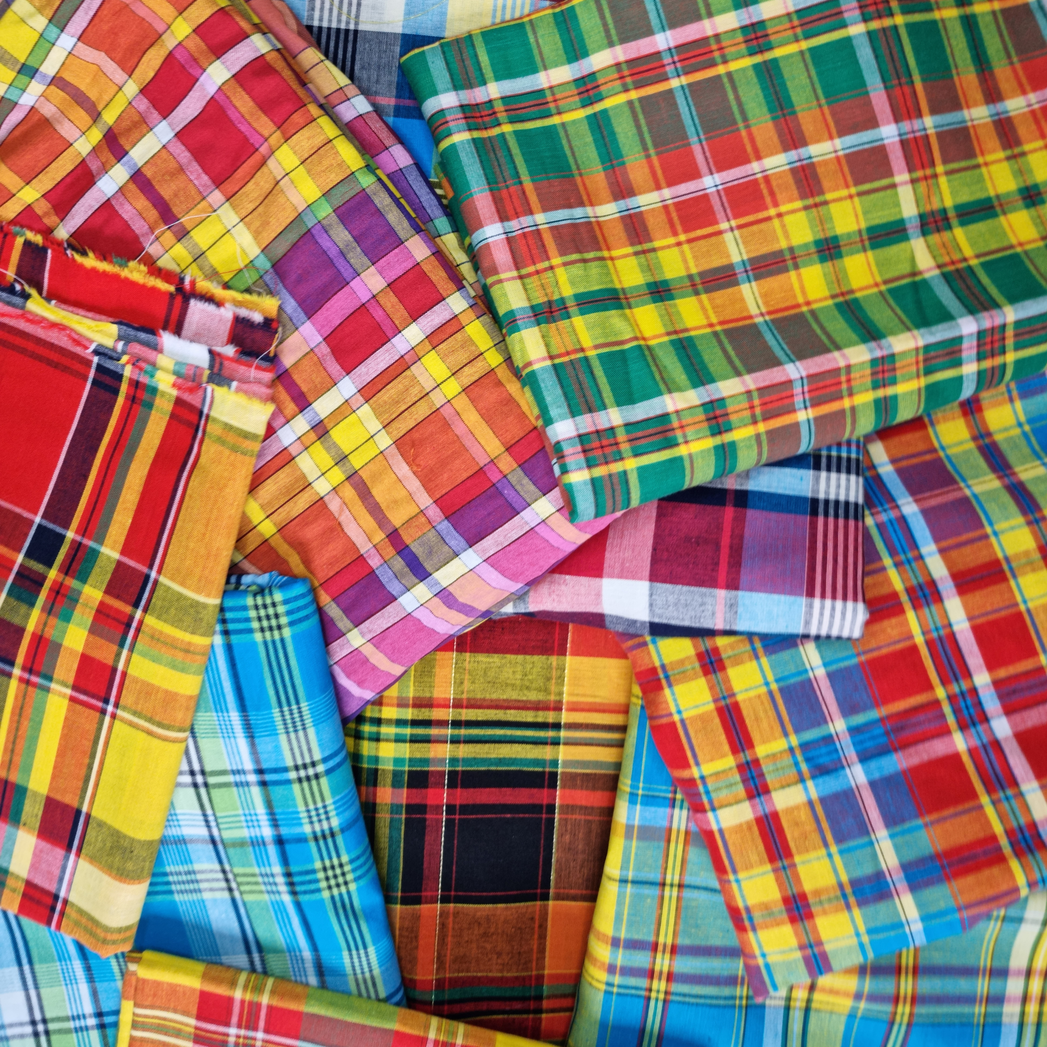 Le madras : origines, routes commerciales et appropriation culturelle